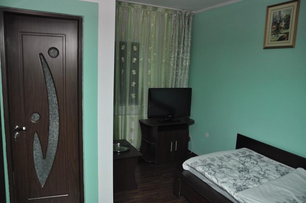 Pensiunea Brancoveneasca Campulung Room photo