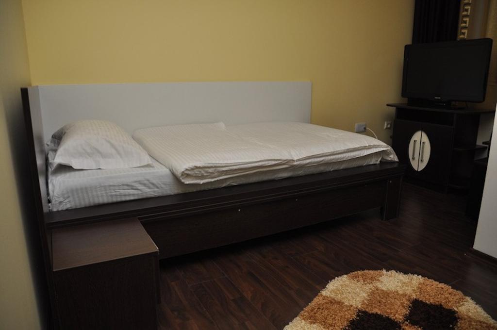 Pensiunea Brancoveneasca Campulung Room photo